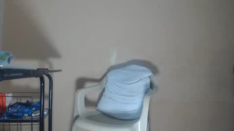 Snapshot of arabebigcock chatting on 11.18.25 ARABE online show from 11.18.25