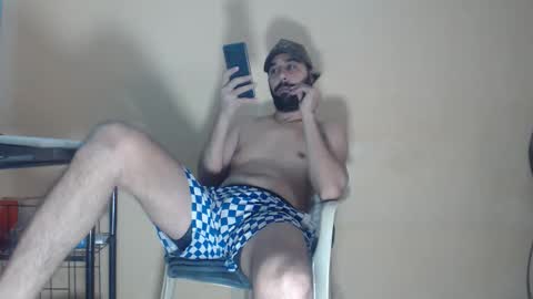 Snapshot of arabebigcock chatting on 11.28.25 ARABE online show from 11.28.25