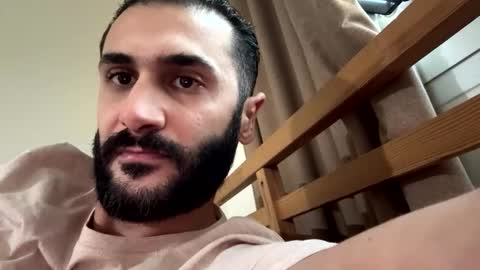 Snapshot of arabhairy90 chatting on 12.03.24 hairycub online show from 12.03.24