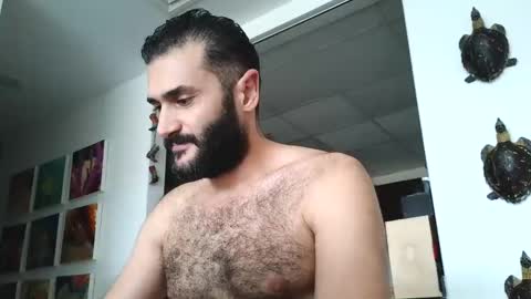 Snapshot of arabhairy90 chatting on 12.06.24 hairycub online show from 12.06.24