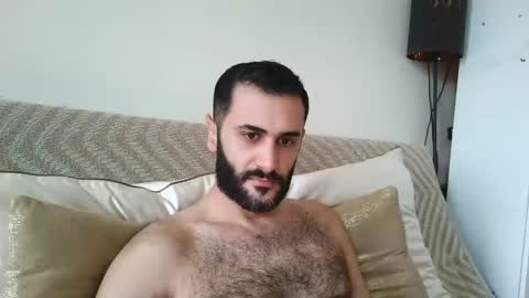 Snapshot of arabhairy90 chatting on 12.16.24 hairycub online show from 12.16.24
