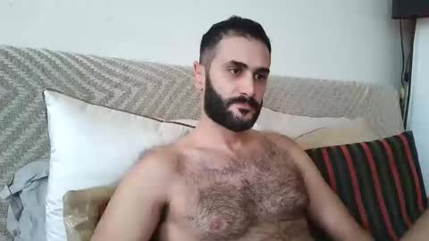 Snapshot of arabhairy90 chatting on 01.30.25 hairycub online show from 01.30.25