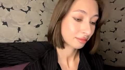 lily online show from 07.29.26