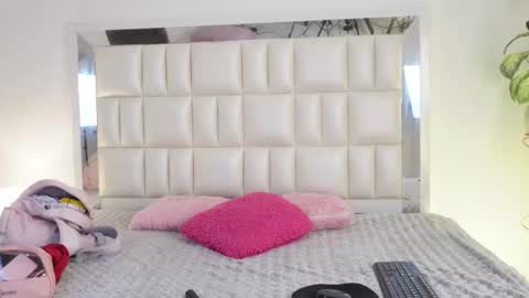   online show from 02.23.25