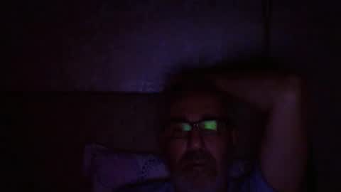 Snapshot of arammiran13 chatting on 05.18.26 arammiran13 online show from 05.18.26