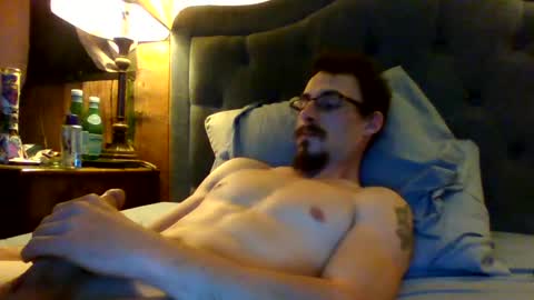 Snapshot of archerbenz chatting on 11.06.25 archerbenz online show from 11.06.25