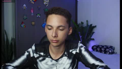 Snapshot of archi_love chatting on 02.20.25 ARCHIBALDO online show from 02.20.25