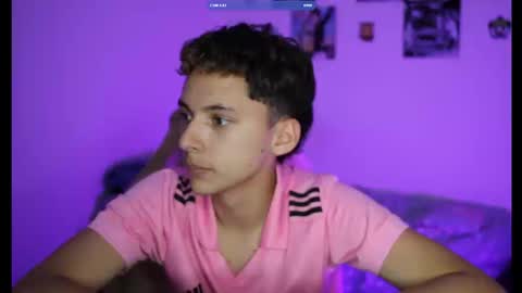 Snapshot of archi_love chatting on 09.08.25 ARCHIBALDO online show from 09.08.25