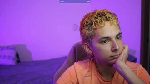 Snapshot of archi_love chatting on 10.08.25 ARCHIBALDO online show from 10.08.25