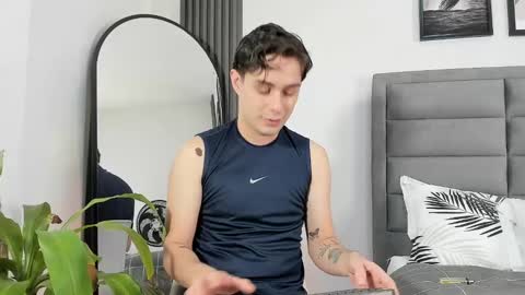 Archie online show from 02.20.25