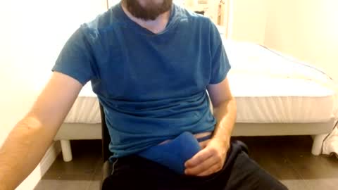 Snapshot of arekusan6 chatting on 07.27.26 Arek online show from 07.27.26