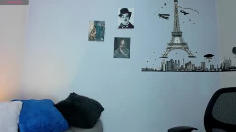 Snapshot of ares_johnsonn chatting on 12.29.24 Ares online show from 12.29.24