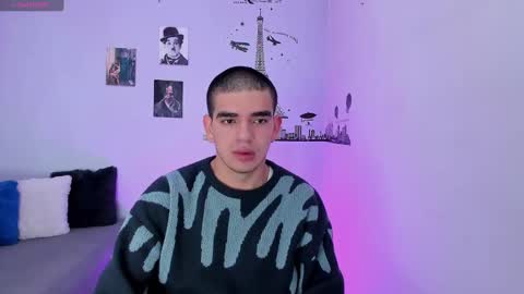 Snapshot of ares_johnsonn chatting on 01.04.25 Ares online show from 01.04.25