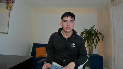 Snapshot of ares_johnsonn chatting on 10.16.25 Ares online show from 10.16.25