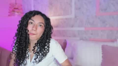 Ari online show from 03.24.26