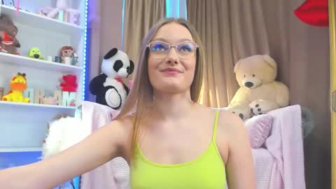 Ariel online show from 03.05.26