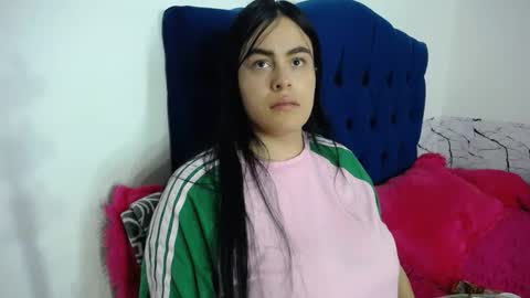 ARIANNA  online show from 04.22.26