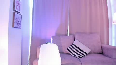 Snapshot of ari_es chatting on 05.01.26 Ari online show from 05.01.26