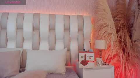 ari_lynn_ online show from 04.16.26