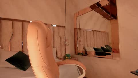 ARI  online show from 09.13.25