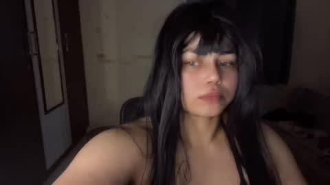 Snapshot of aria003 chatting on 04.07.26 Aria online show from 04.07.26