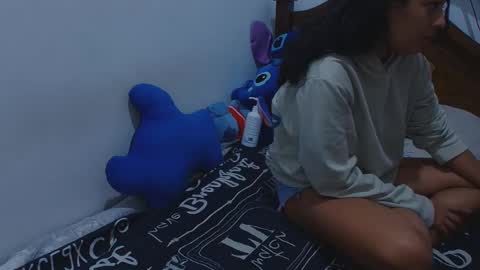 Snapshot of aria_arthur chatting on 10.01.25 aria_arthur online show from 10.01.25