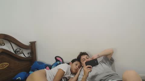 Snapshot of aria_arthur chatting on 10.11.25 aria_arthur online show from 10.11.25