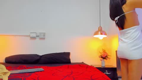 Snapshot of aria_millers1 chatting on 04.01.26 aria_millers1 online show from 04.01.26