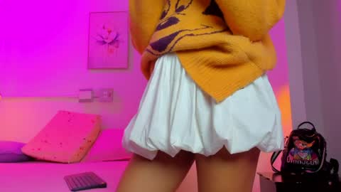 aria_millers1 online show from 05.07.26