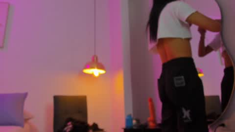 aria_millers1 online show from 05.20.26