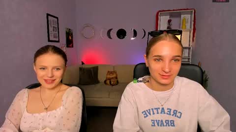 Snapshot of aria_voss_ chatting on 05.20.26 aria_voss_ online show from 05.20.26