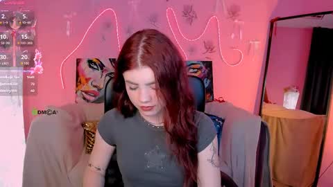 Snapshot of aria_voss_ chatting on 05.30.26 aria_voss_ online show from 05.30.26
