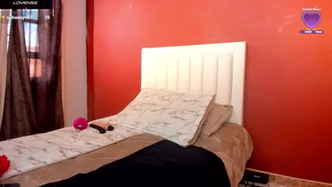 ariaana_ online show from 02.05.26