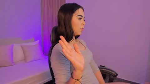 Snapshot of ariadna_boneville chatting on 02.21.26 A R I A D N A online show from 02.21.26