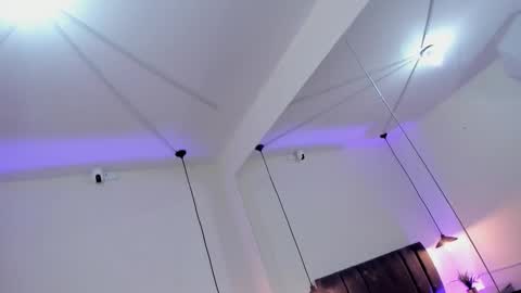 Ariadna online show from 11.14.25