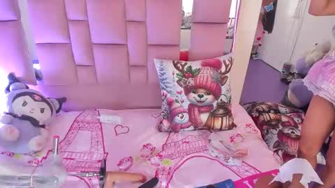 ariadnacappelletty online show from 01.17.26