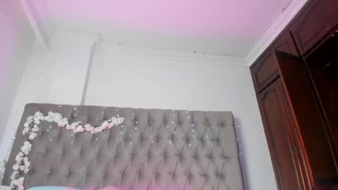 Aria Green online show from 04.05.26