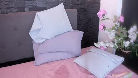      online show from 03.10.25