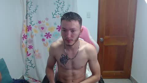 Snapshot of ariana_esteban07 chatting on 02.22.26 ariana_esteban07 online show from 02.22.26