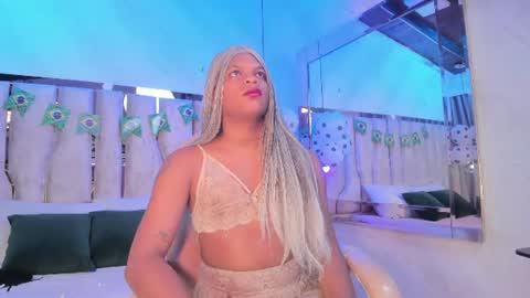 ariana_grande233 online show from 06.24.26