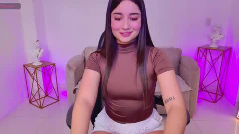 Snapshot of ariana_monroe01 chatting on 04.21.26 Ariana online show from 04.21.26