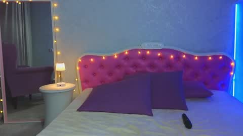 Ariana online show from 02.04.25