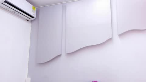 Ariana online show from 04.04.26