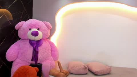 Ariana online show from 06.25.26