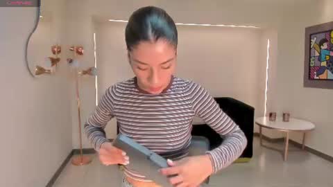 Snapshot of arianacastillo1 chatting on 07.19.26 Ariana Castillo online show from 07.19.26