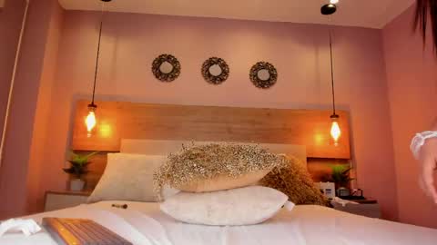 Ariana online show from 04.24.26