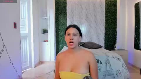 arianarouse  online show from 07.25.26