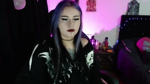 Snapshot of arianauwu666 chatting on 05.20.26 help me 100 hands up my OF is Free online show from 05.20.26
