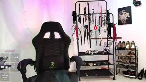 Snapshot of arianna_connor1 chatting on 10.07.25 Arianna Connor online show from 10.07.25