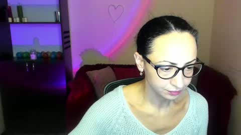 Snapshot of arianna_tifany chatting on 12.23.24 Arianna online show from 12.23.24